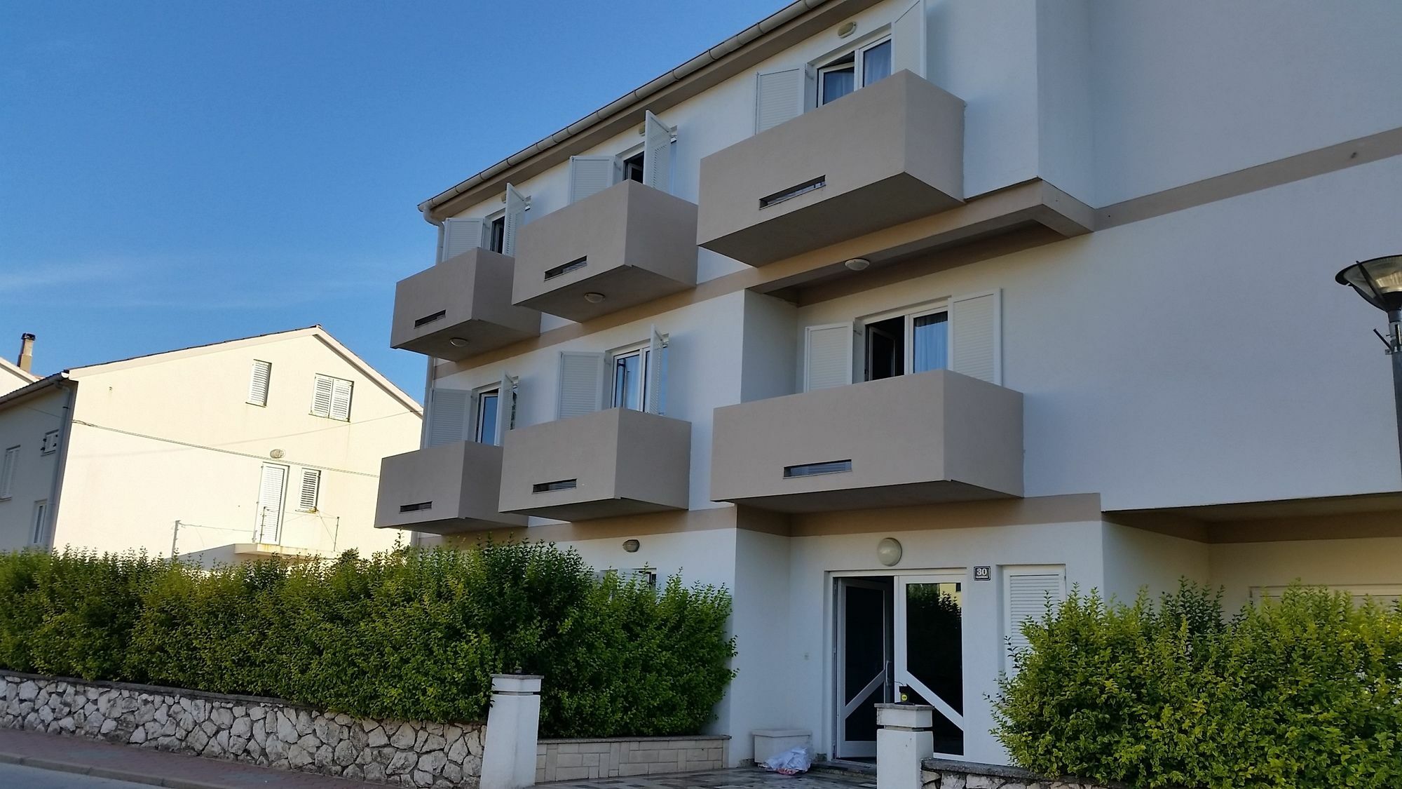 Apartments Ana & Ita ノヴァリャ エクステリア 写真